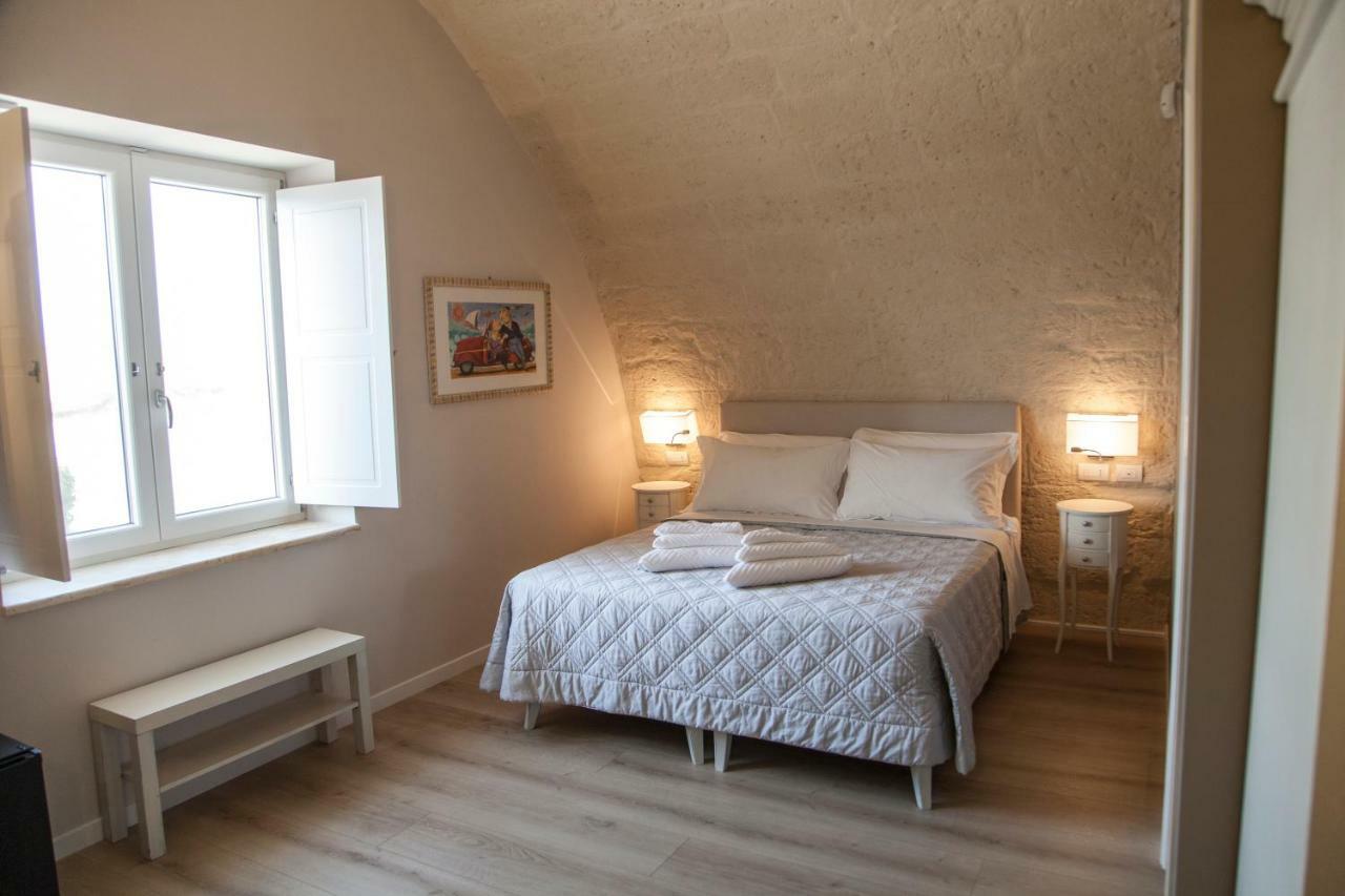 Tenuta Danesi - Camere - Appartamenti - Bubble Room 马泰拉 外观 照片